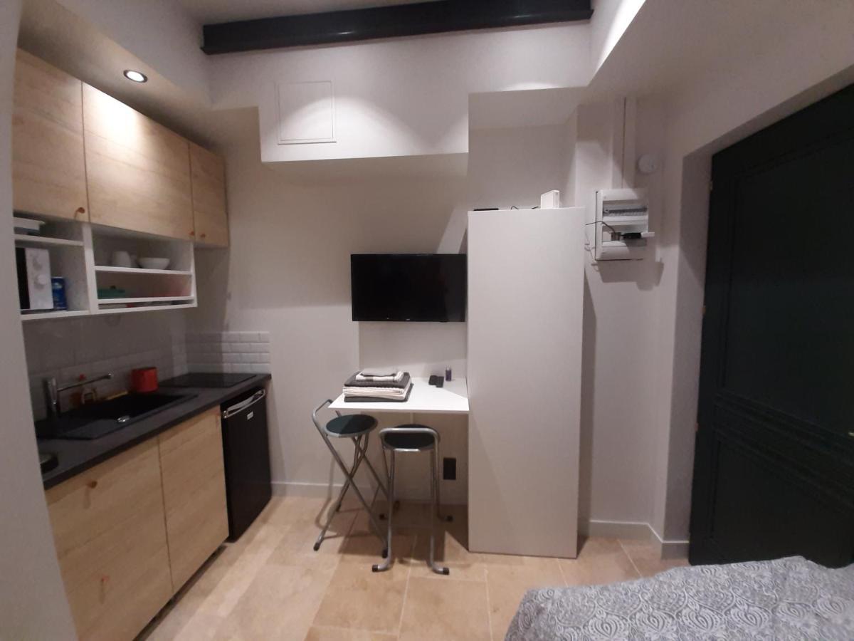 La Studette Du Theatre Apartment Boulogne-Billancourt Exterior photo
